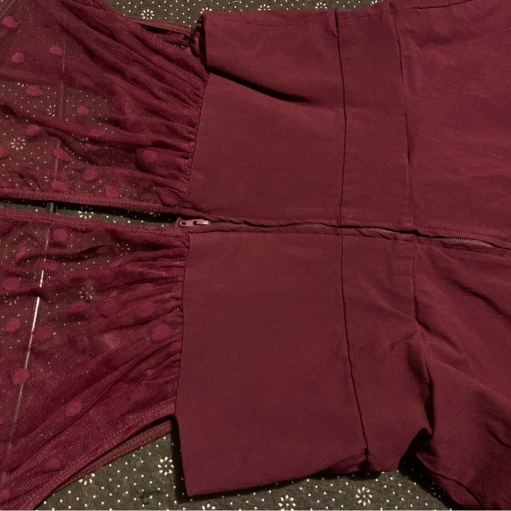 NWOT Torrid Burgundy Lace Prom Dress - Picture 8 of 8